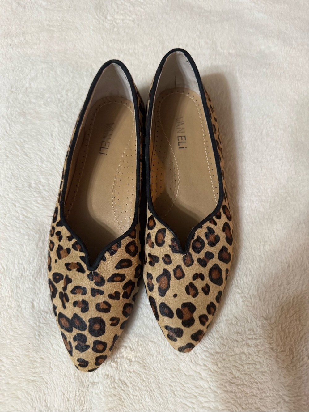 Vaneli Leopard-Print Pointed Slip-On Flats - Black & Brown